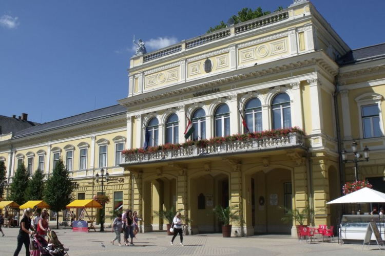 Konferencia pályázati lehetőségekről