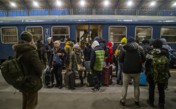 Az Európa Tanács menekültek befogadó országokból történő átvételére szólított fel 