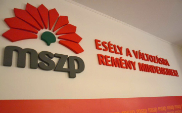 Nagy László: anomáliák a nyíregyházi pedagógus-életpályamodellben