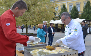Ízkavalkád a nyíregyházi Kossuth téren
