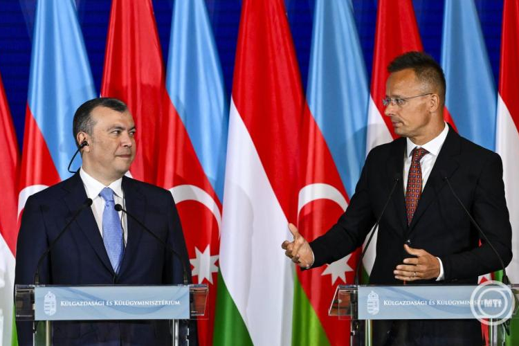 Szijjártó Péter: Magyarország azért vásárol orosz kőolajat, mert nincs más lehetősége