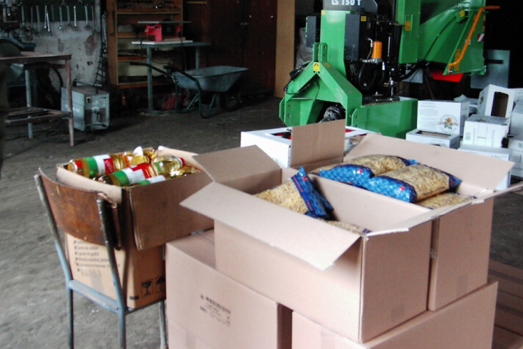 Négy szabolcsi település rászorulóin segített az Élelmiszerlavina