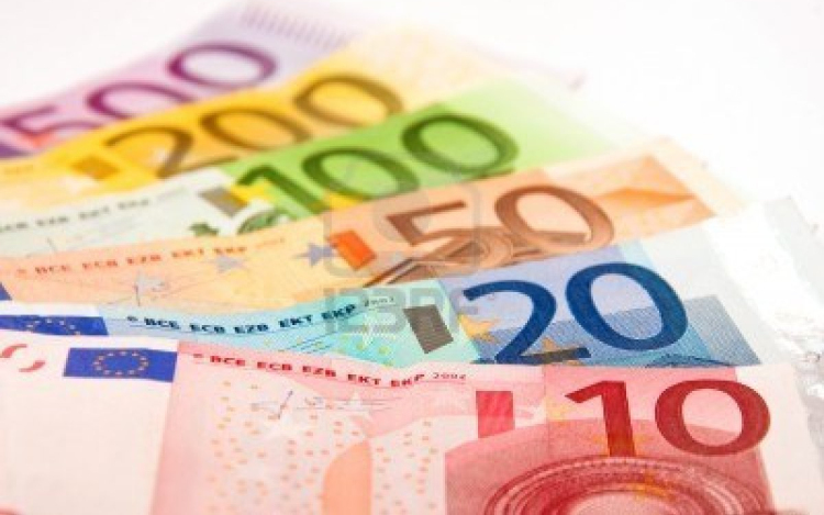Több mint kétmillió eurónyi hamis bankjegyet foglalt le a koszovói rendőrség