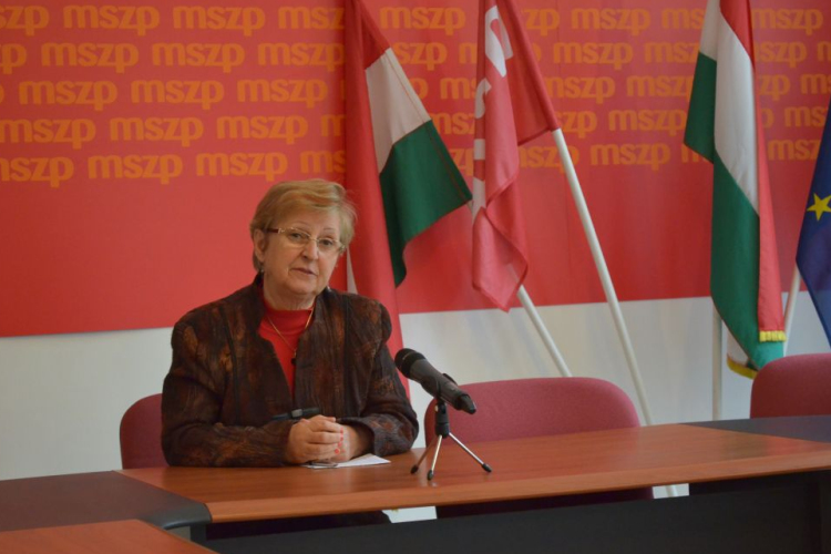 Szálloda és szennyvíz: Csabaié szerint nem volt felelőtlen ígérgetés