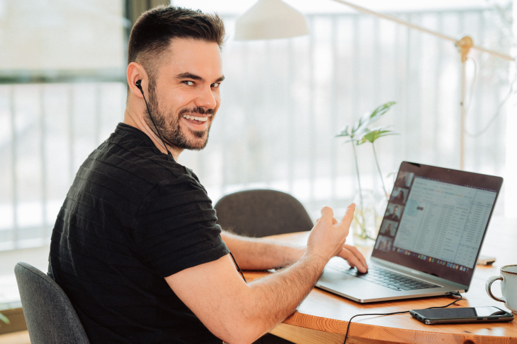 5 érv az online autópálya-matrica vásárlás mellett