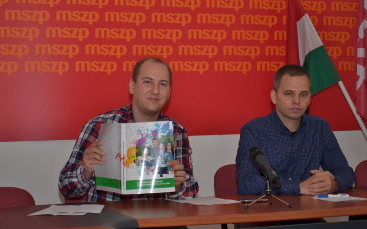 MSZP: csökkenő színvonal, lemorzsolódó gyerekek