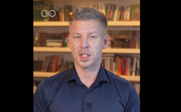 Magyar Péter szerdán Brüsszelben egyeztet az uniós források hazahozataláról