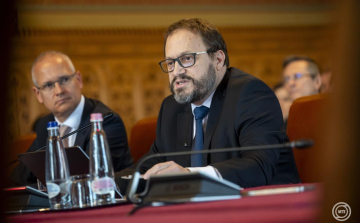A pénzügyminiszter június 30-ig vizsgálja felül a 2026. évi költségvetést