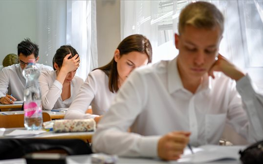 Véget értek az emelt szintű szóbeli vizsgák, kezdődnek a középszintűek