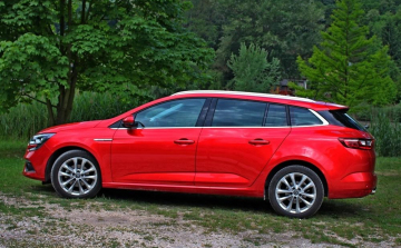 Túl fűszeres? - Teszt Renault Megane Grandtour 1,2 TCe - VIDEÓVAL