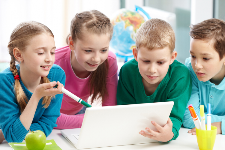 K&H: indul az iskolások népszerű pénzügyi vetélkedője 