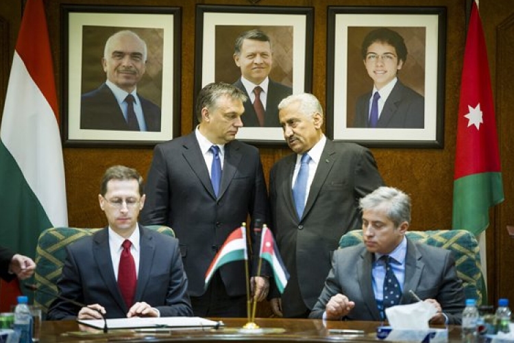 Orbán Jordániában: az arab világ nyertese lesz a világgazdaság átalakulásának